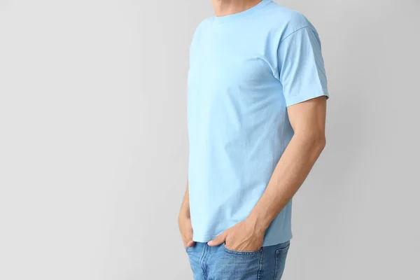 Man Stylish Shirt Γκρι Φόντο — Φωτογραφία Αρχείου