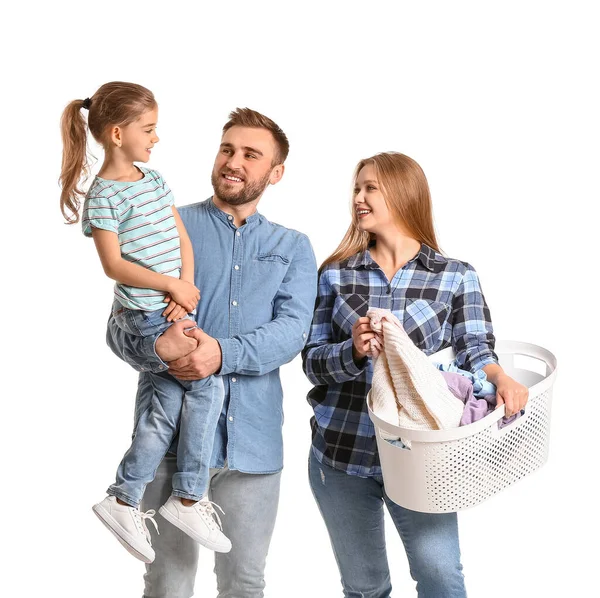 Família Com Lavanderia Fundo Branco — Fotografia de Stock