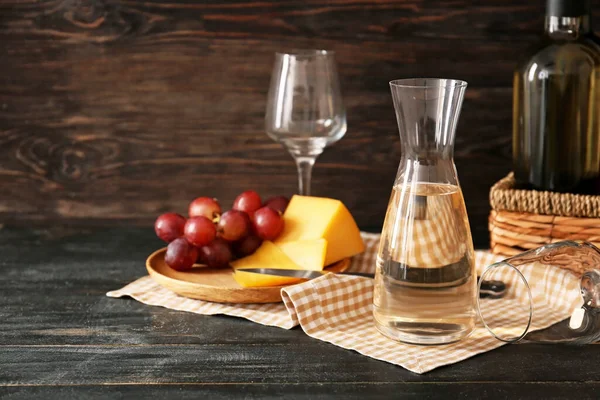 Decanter Wine Cheese Table — Stock Photo, Image