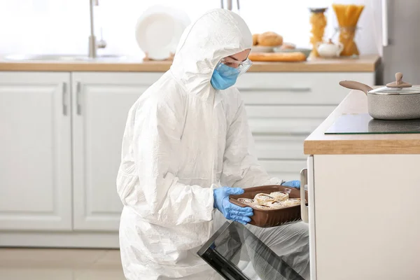 Woman Biohazard Suit Cooking Kitchen — Stock Photo, Image