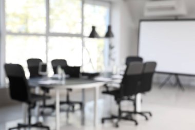 Modaya uygun modern ofis, bulanık görünüm.