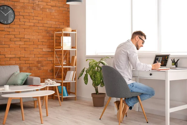 Male Designer Working Home — Stock Photo, Image