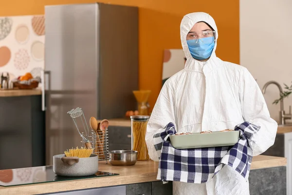 Woman Biohazard Suit Cooking Kitchen — Stock Photo, Image