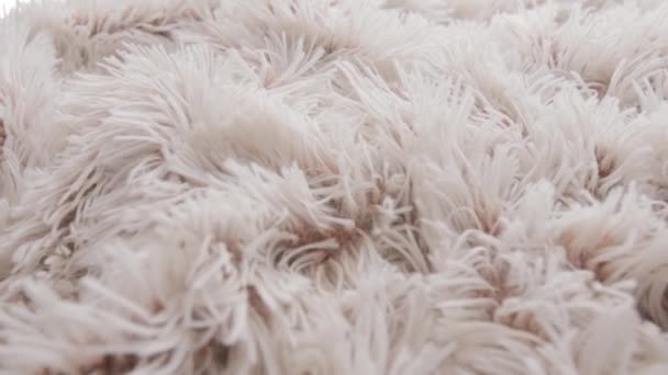 부드러운 담요가 보이는 클로즈업 — 비디오