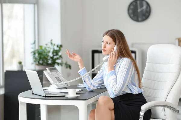 Beautiful Young Secretary Talking Telephone While Working Office — Stock Photo, Image