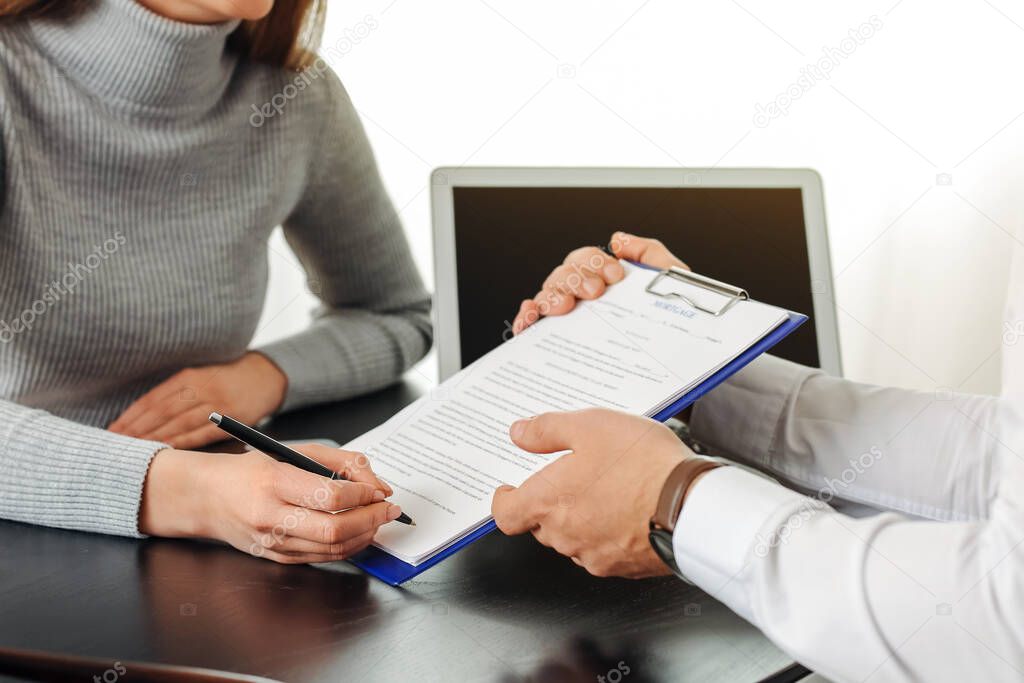 Woman visiting lawyer in office