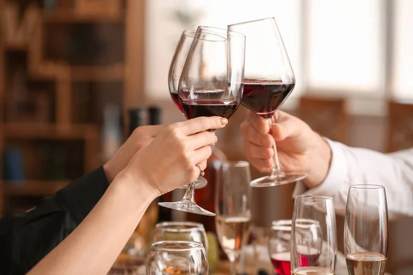People Tasting Wine Restaurant — Stock Photo, Image