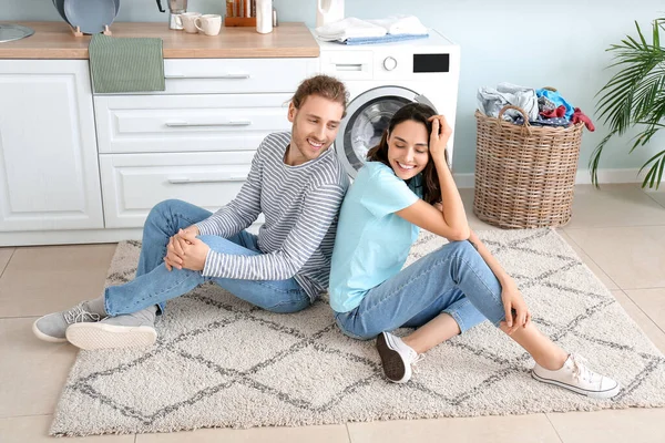 Happy Young Couple Doing Laundry Home — Stock Photo, Image