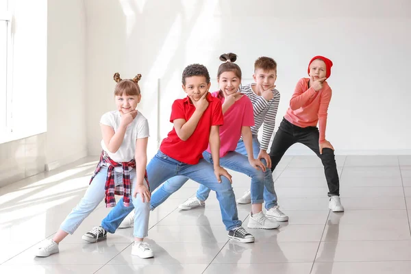 Милые Маленькие Дети Танцевальной Студии — стоковое фото