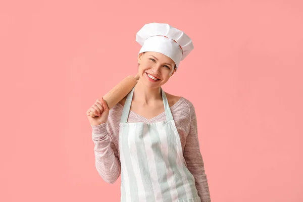 Hermosa Chef Femenina Sobre Fondo Color —  Fotos de Stock