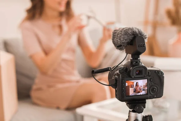 Young Female Blogger Recording Video While Unpacking Parcel Home — Stock Photo, Image