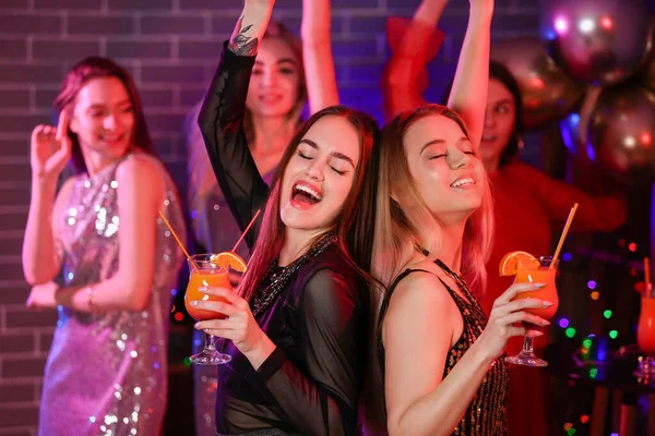 Beautiful Young Women Dancing Night Club — Stock Photo, Image