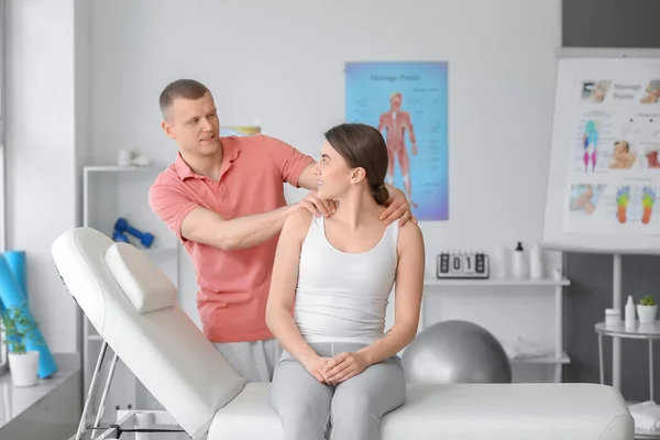 Massage Therapist Working Female Patient Medical Center — Stock Photo, Image