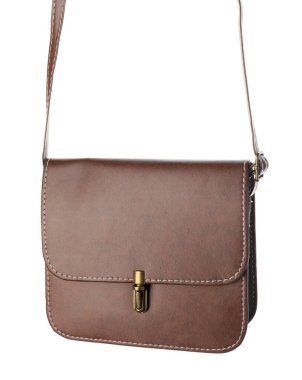 Beyaz arkaplanda şık çanta