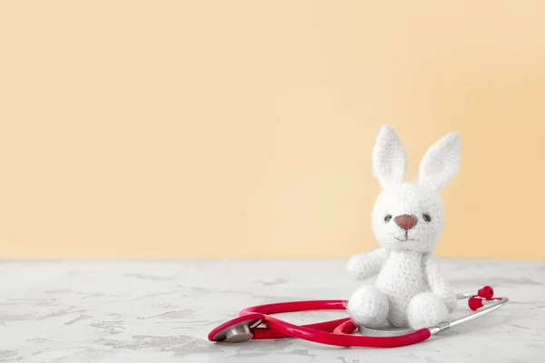 Toy Stethoscope Table — Stock Photo, Image