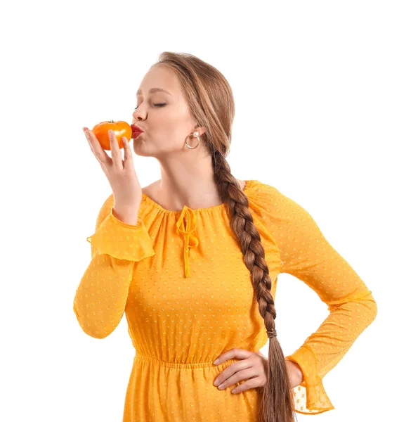 Mujer Joven Con Tomate Sobre Fondo Blanco Concepto Dieta — Foto de Stock