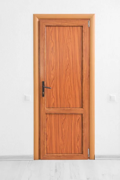 Προβολή Της Σύγχρονης Πόρτας Στο Σπίτι — Φωτογραφία Αρχείου