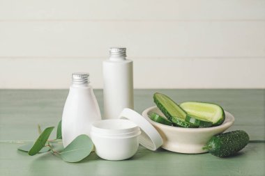 Masada salatalık özlü kozmetik ürünleri