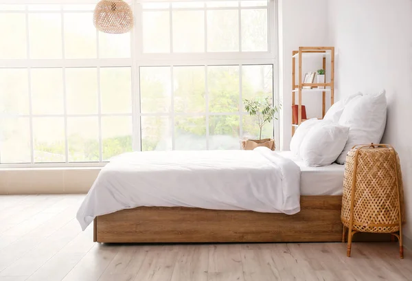 Interieur Van Comfortabele Moderne Slaapkamer — Stockfoto