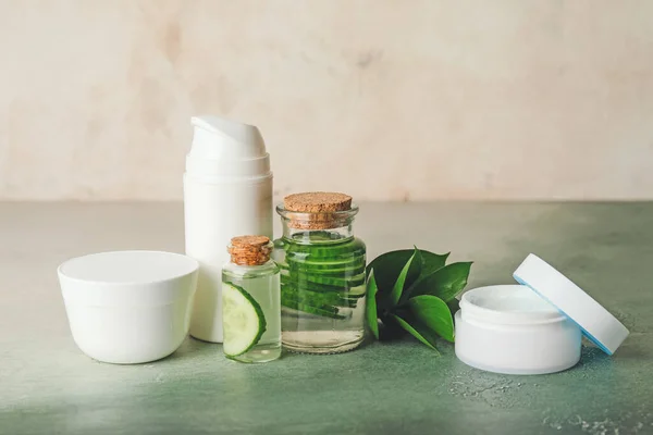 Cosmetics Cucumber Extract Table — Stock Photo, Image