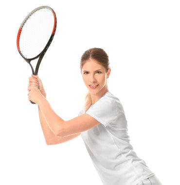 Beyaz arka planda bayan tenis oyuncusu