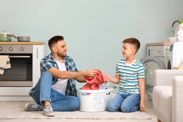Man His Little Son Doing Laundry Home — Stock Photo, Image