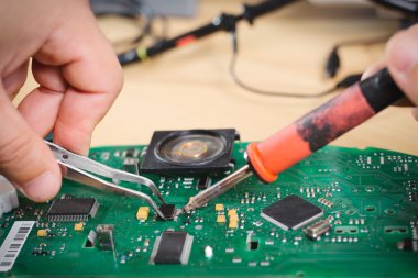 Teknik Servis Merkezi elektronik cihaz testleri