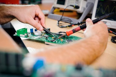 Teknik Servis Merkezi elektronik cihaz testleri