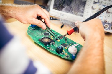 Teknik Servis Merkezi elektronik cihaz testleri
