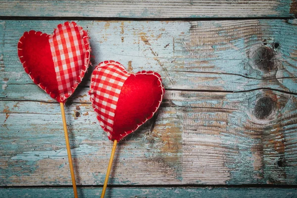 Valentines day red heart on wood background — Stock Photo, Image