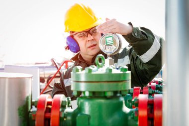 Petrol ve gaz sanayi işçisi
