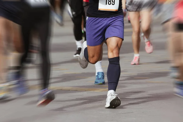 Corredores de maratón en la carrera, resumen — Foto de Stock