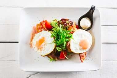 Yumurta ve pastırma kadar güneşli tarafı