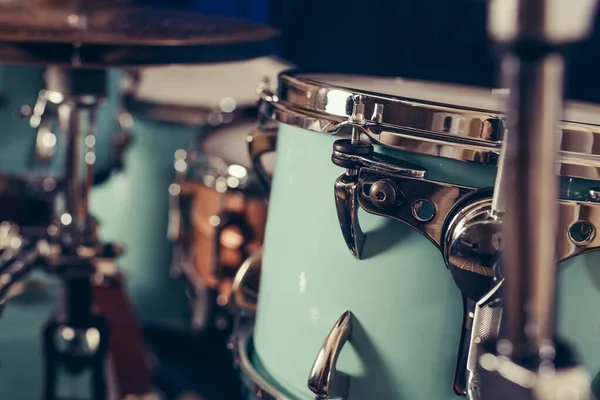 Detail Van Een Drumstel Close Drums Het Podium Retro Vintage — Stockfoto