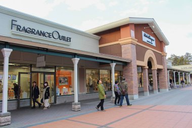 Gotemba Premium Outlet amiral gemisi Merkezi ve Japonya'nın en büyük merkezlerinden biri olduğunu.