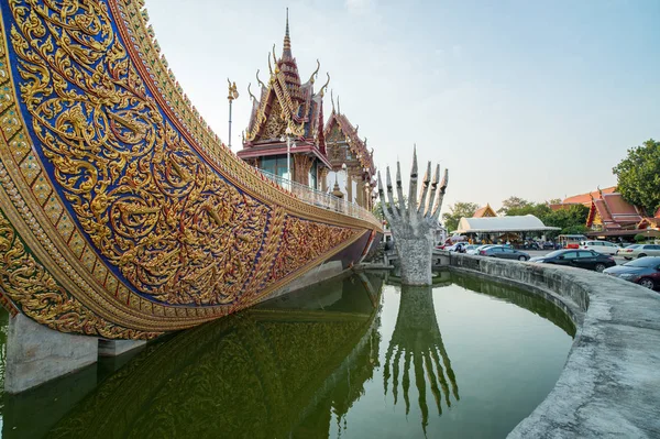 Suphannahong Boat (barco cisne), WAT CHA LOR TEMPLE, NONTHABURI, Tailândia — Fotografia de Stock