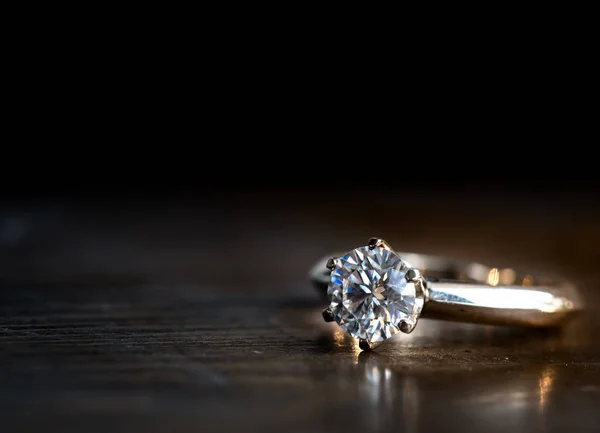 Vigselring Gyllene Ring Diamond — Stockfoto