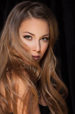 Seksi sarışın Bayan