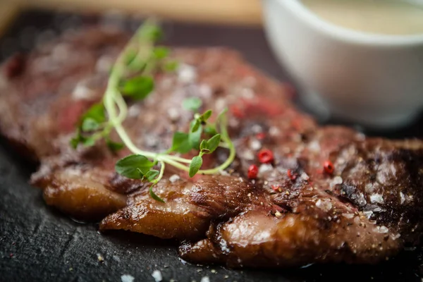 Geschnittenes Steak picanya — Stockfoto