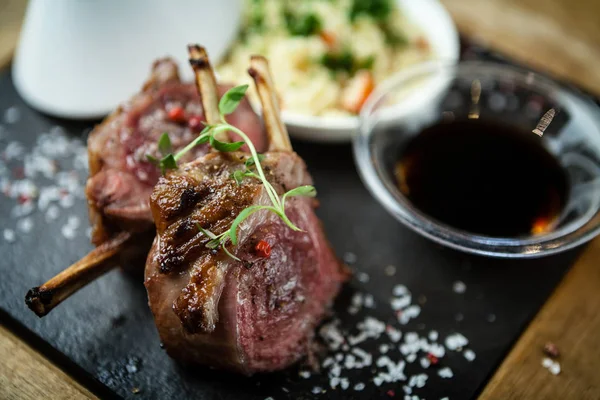 Lamb chops with couscous — Stock Photo, Image