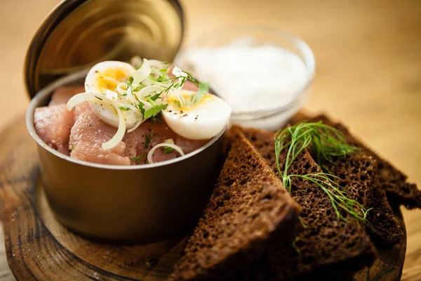 Pickled herring with sour cream — Stock Photo, Image