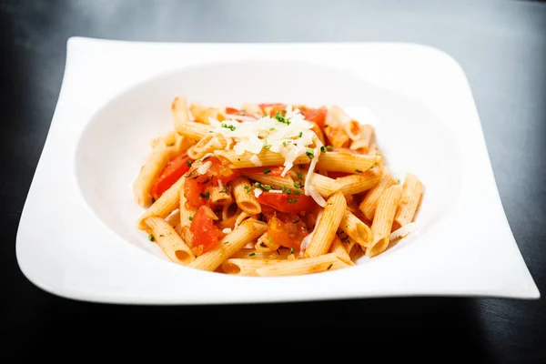 Pasta con salsa — Foto Stock