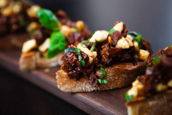 Kurutulmuş domatesli