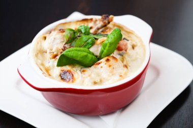 Geleneksel tavuk cacciatore