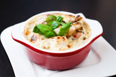 Geleneksel tavuk cacciatore