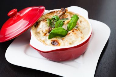 Geleneksel tavuk cacciatore