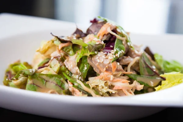 Chicken and noodle salad — Stock Photo, Image