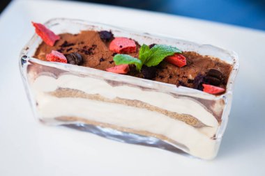 Klasik Tiramisu tatlısı
