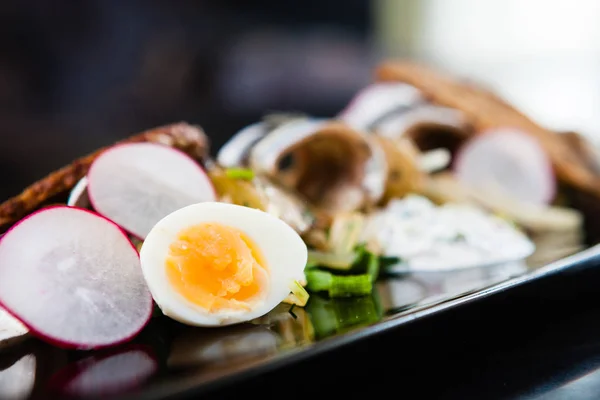 Insalata di spruzzi con uova — Foto Stock