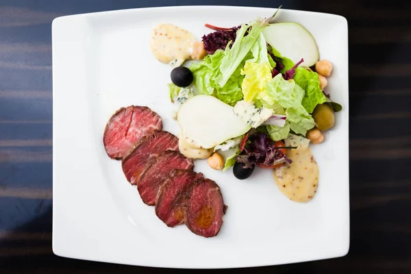 Spiced beef fillet — Stock Photo, Image